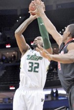 USF clipped by Golden Eagles