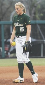 Richardson paces USF to unbeaten weekend