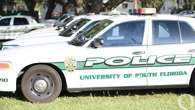 Three students report armed robbery