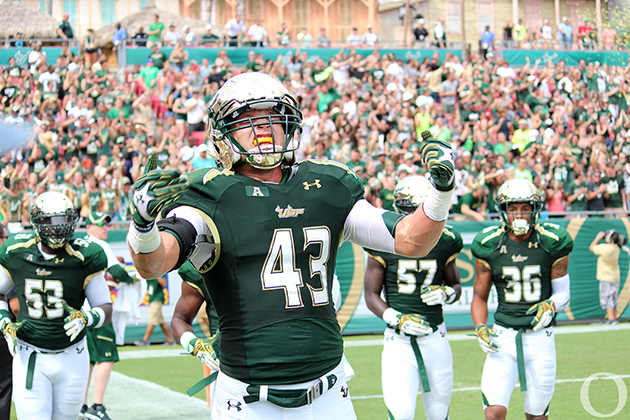 Auggie Sanchez has emerged as the ‘quarterback’ of USF’s defense