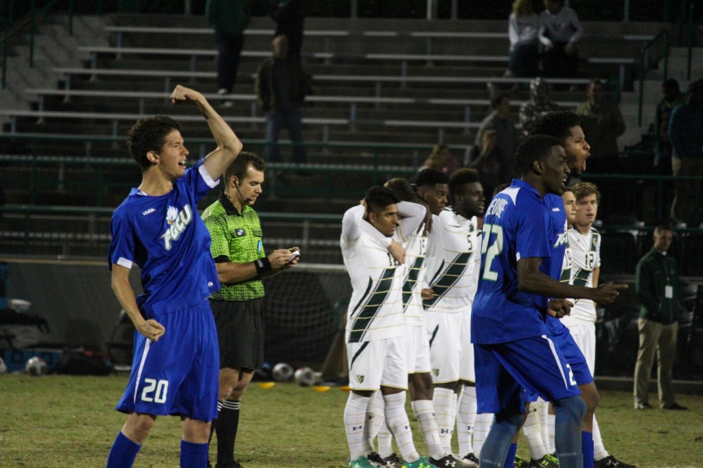 Bulls blanked in penalty kicks, eliminated by Eagles