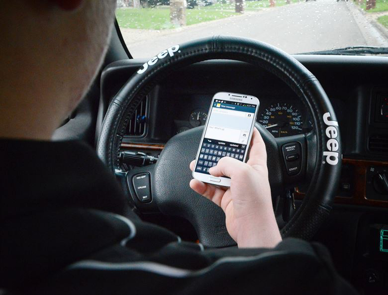 Texting and driving may soon be a stronger offense in Florida