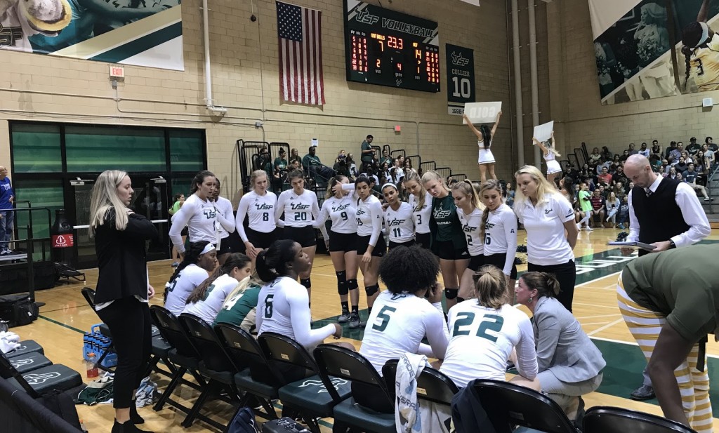 USF volleyball loses in five-set match against conference rival UCF