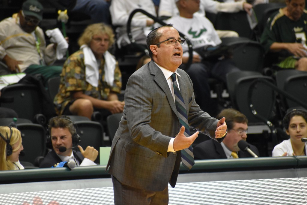 Fernandez teaches USF women’s basketball life lessons amidst injuries