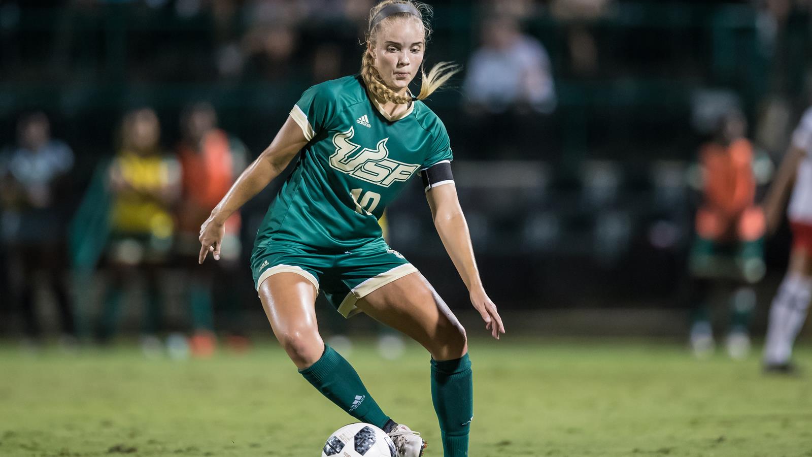 Ice, ice Andy — Hauksdottir’s penalty lifts Bulls to double-overtime victory in AAC opener