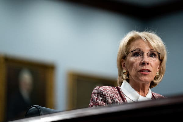 DeVos shouldn’t exclude DACA students from COVID-19 relief