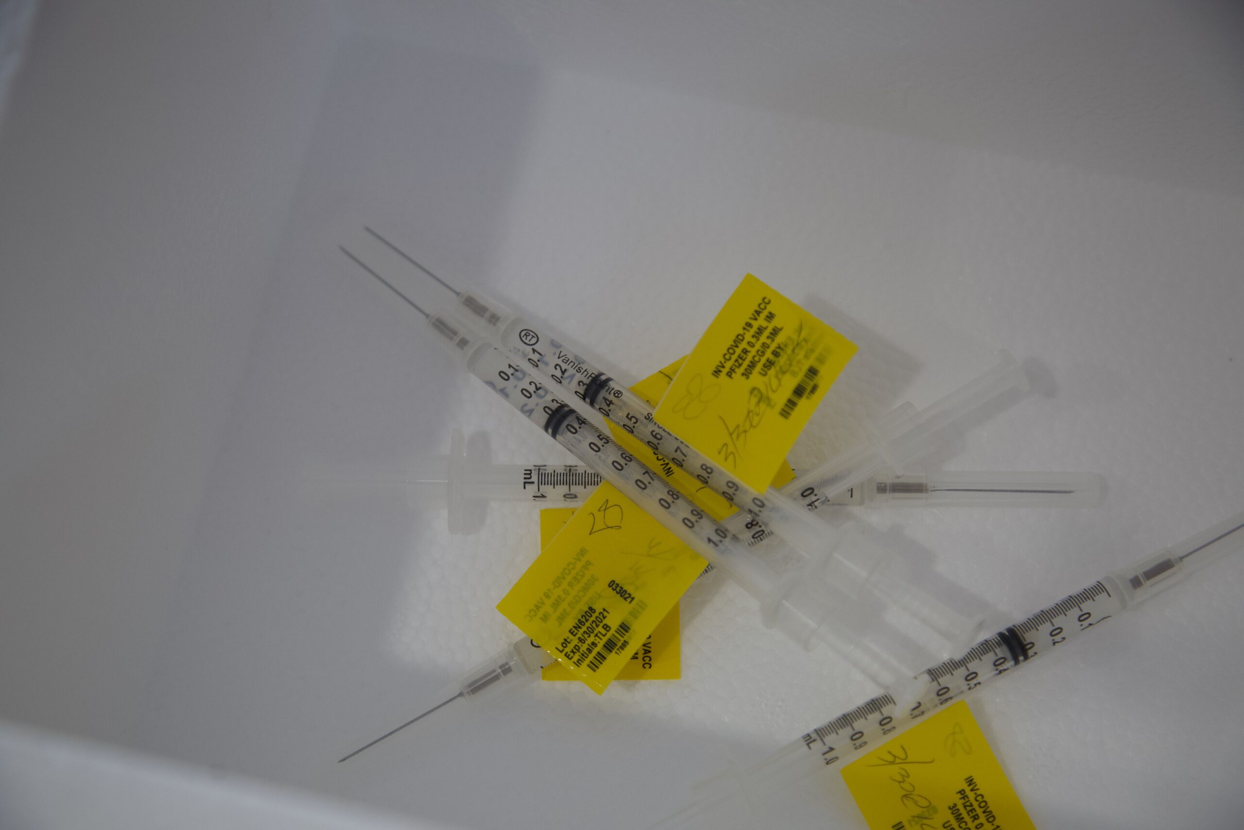 USF expands COVID-19 vaccination to student body