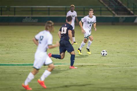 Men’s soccer midway through conference play check-in