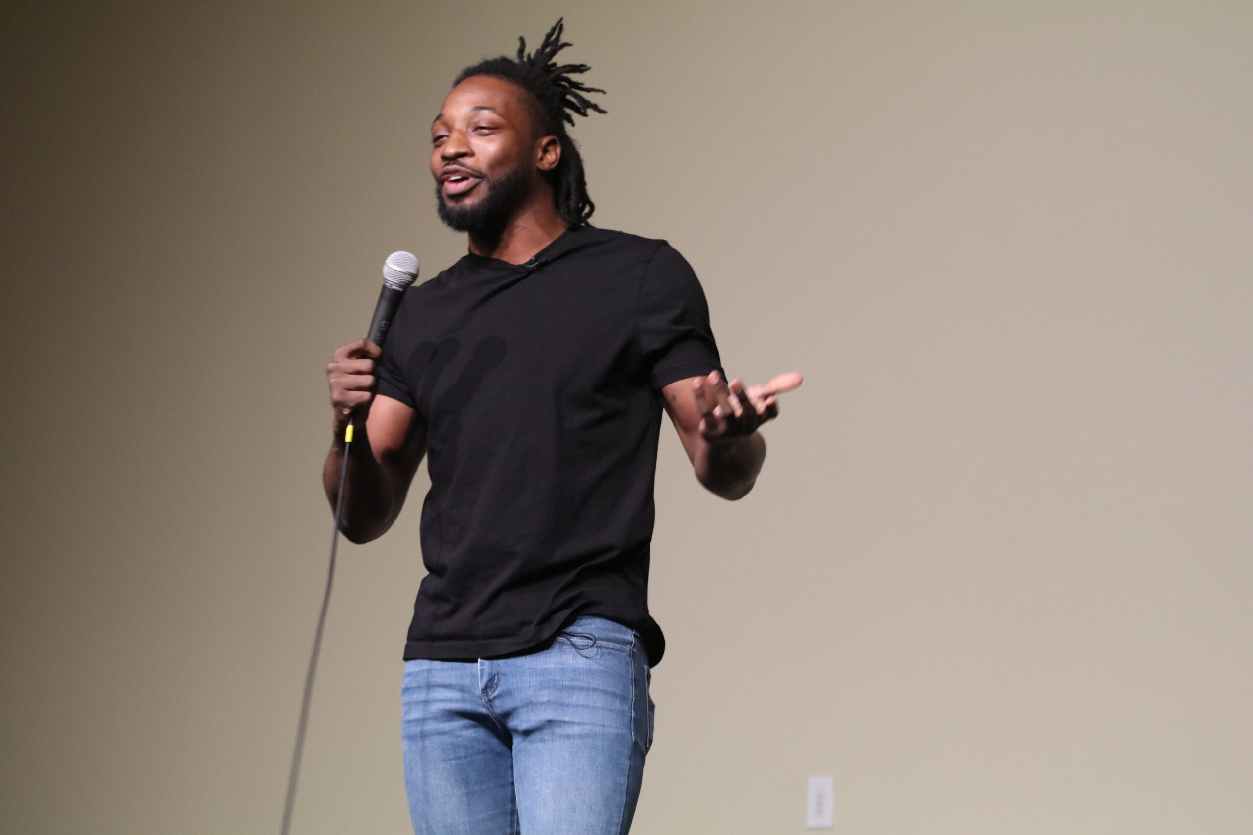 Preacher Lawson fires up crowd at Round Up Comedy Show