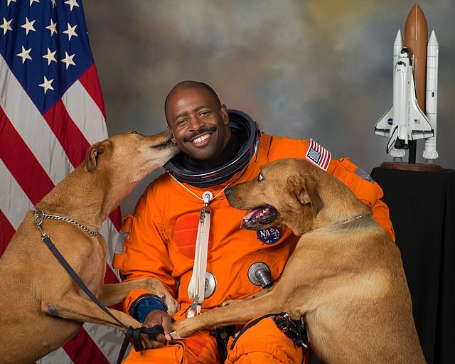 Leland Melvin to speak about journey from NFL to NASA at ULS
