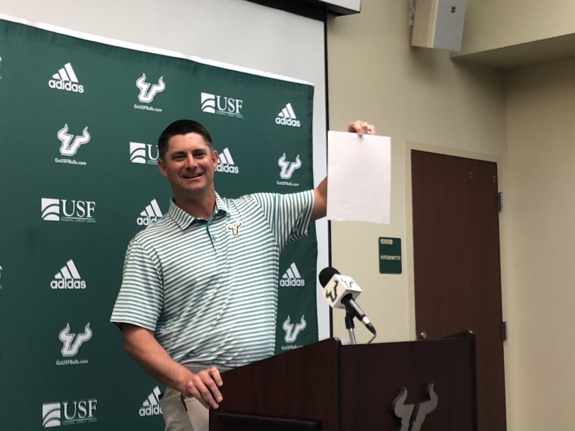 Scott sees 2022 as a clean slate for USF football