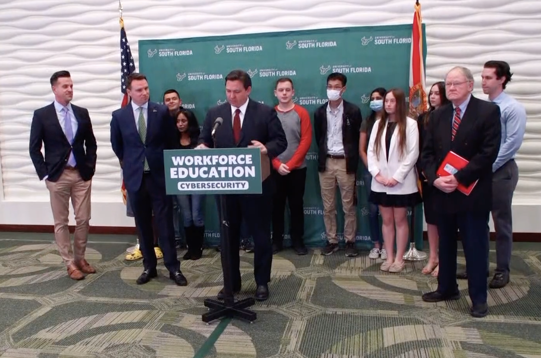Some students say DeSantis’ anti-mask remarks were unnecessary