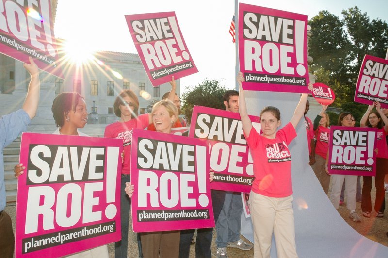 Potential Roe v. Wade overturning draws disapproval from students