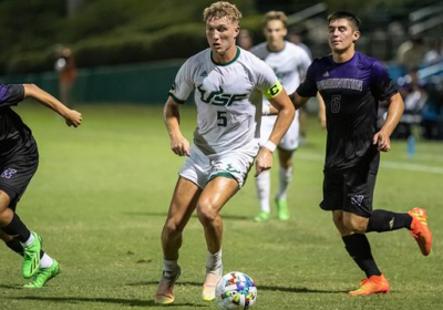 USF men’s soccer season ends in blowout loss to No. 1 Kentucky