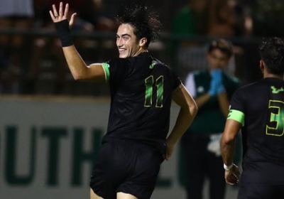 USF men’s soccer advances to AAC semifinal