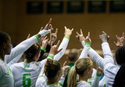 USF volleyball unable to hang on to short-lived leads in loss to Cincinnati