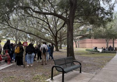 USF’s first day of spring classes darkened by power outages